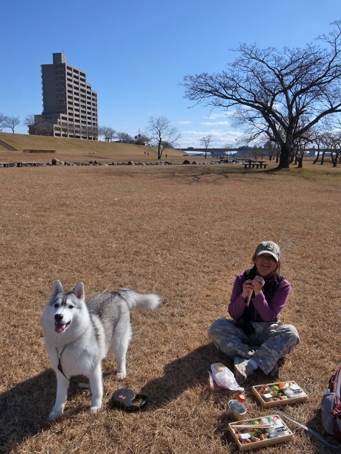 ご近所ピクニック_c0049299_2033647.jpg