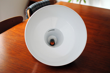 Louis Poulsen Enamel Lamp_c0215933_1340216.jpg