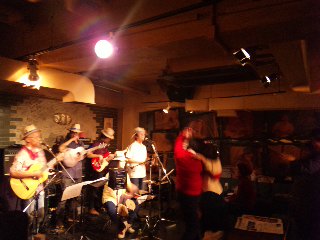 blog:チャンチャラ_a0103940_10571866.jpg