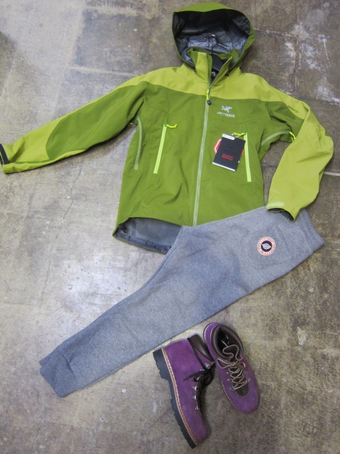 SWEET PANTS 。。。LOOSE PANTS!★! 春に相応しい大人SWEAT PANTS (^^♪_d0152280_22464362.jpg