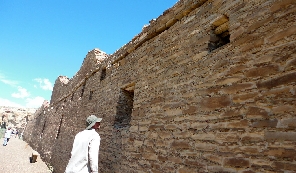 西部古代ロマンの旅～圧巻・千年前の「アパート」_e0034987_242556.jpg