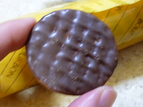 【ブルボン】チョコダイジェスティブビスケット_c0152767_21341335.jpg
