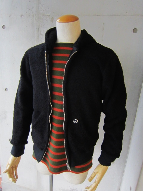 Bark ・・・ 春仕様のKNIT DUFFLE JKT 入荷!今・世界で注目のBRAND です!!_d0152280_22493168.jpg