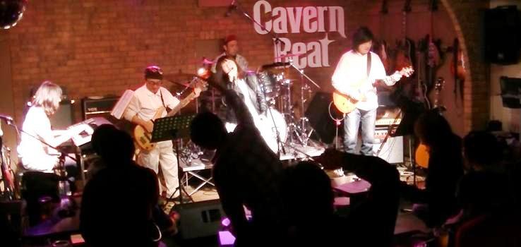 2013年・カラフル年末ライブ、2日目のライブレポpart2♪_e0188087_2384968.jpg