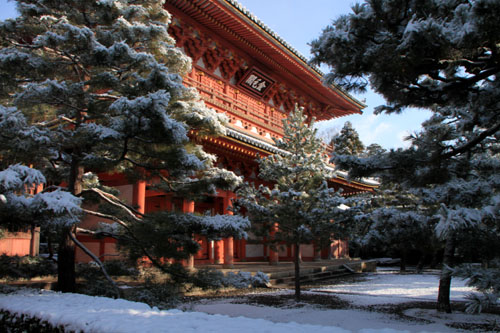 大徳寺金毛閣あたり 14雪けしき3_e0048413_9393072.jpg