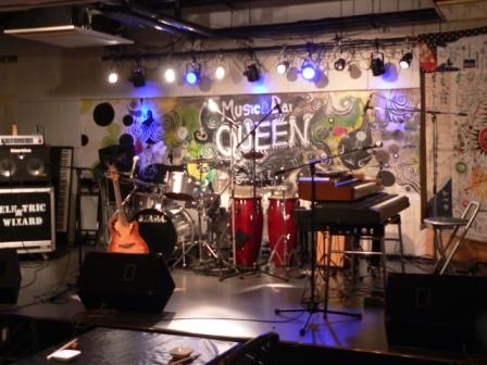 Bar QUEENこれからのLive情報!!_d0115919_059780.jpg
