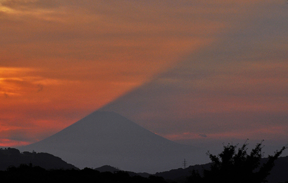 幻想的な夕焼け_d0251161_856747.jpg