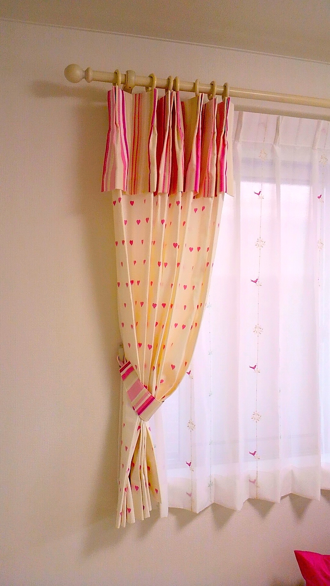 子供部屋のカーテンスタイル_c0157866_15503613.jpg