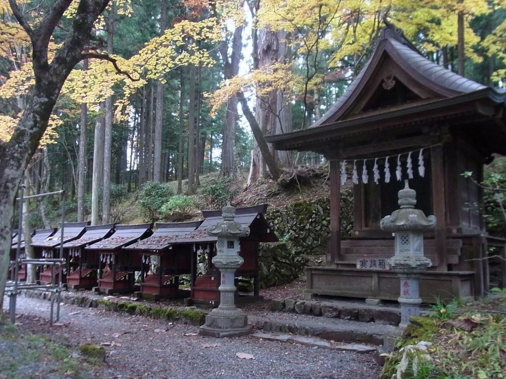 2013/11/03　霧藻ヶ峰　白岩前山　白岩山　雲取山　妙法ヶ岳　終編_d0233770_1821596.jpg