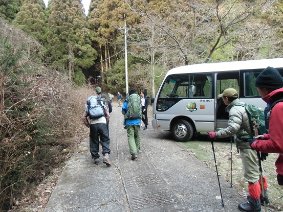 日立の低山、高鈴山・神峰山を歩いてきた : 中根の暇山翁