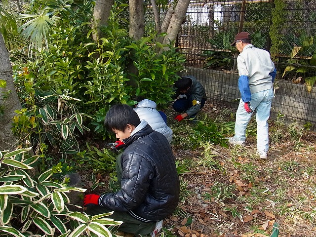 中学生が職場体験中_b0049307_14492082.jpg