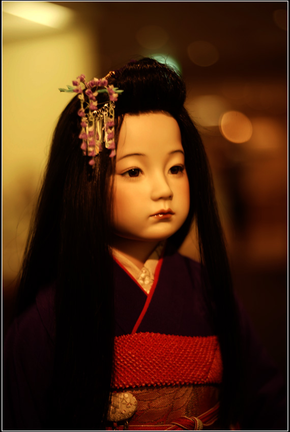 921 日本人形 マクロスイター50mmf1 8は日本少女の夢と憧れを写せただろうか レンズ千夜一夜