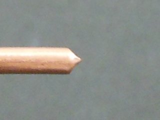 切断 ピアノ 線