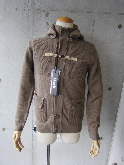Bark ・・・ 春仕様のKNIT DUFFLE JKT 入荷!今・世界で注目のBRAND です!!_d0152280_175687.jpg