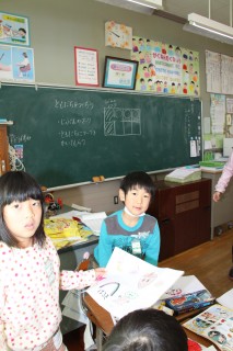 1年生 図工 ともだちをつくろう 吹っ子校長 奮闘記 1年生 図工 ともだちをつくろう 吹っ子校長 奮闘記