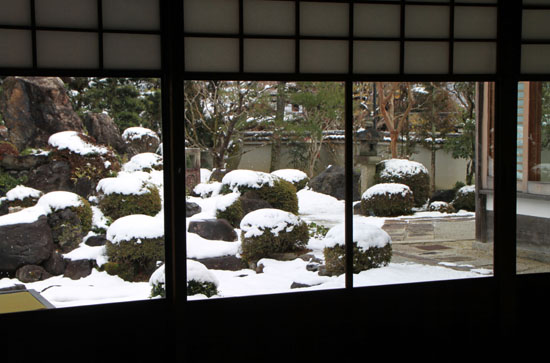妙満寺雪の庭 14雪けしき6_e0048413_19595367.jpg