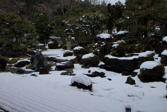 妙満寺雪の庭 14雪けしき6_e0048413_200549.jpg