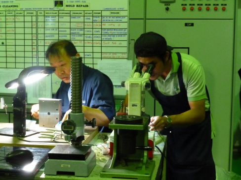 タイニッタM&Tの射出成形用金型製作工場の今_b0100062_1528682.jpg