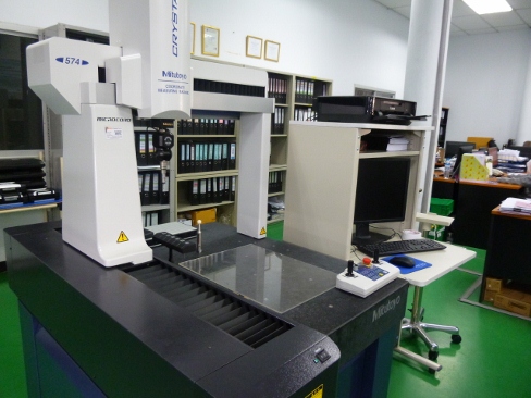 タイニッタM&Tの射出成形用金型製作工場の今_b0100062_1533174.jpg