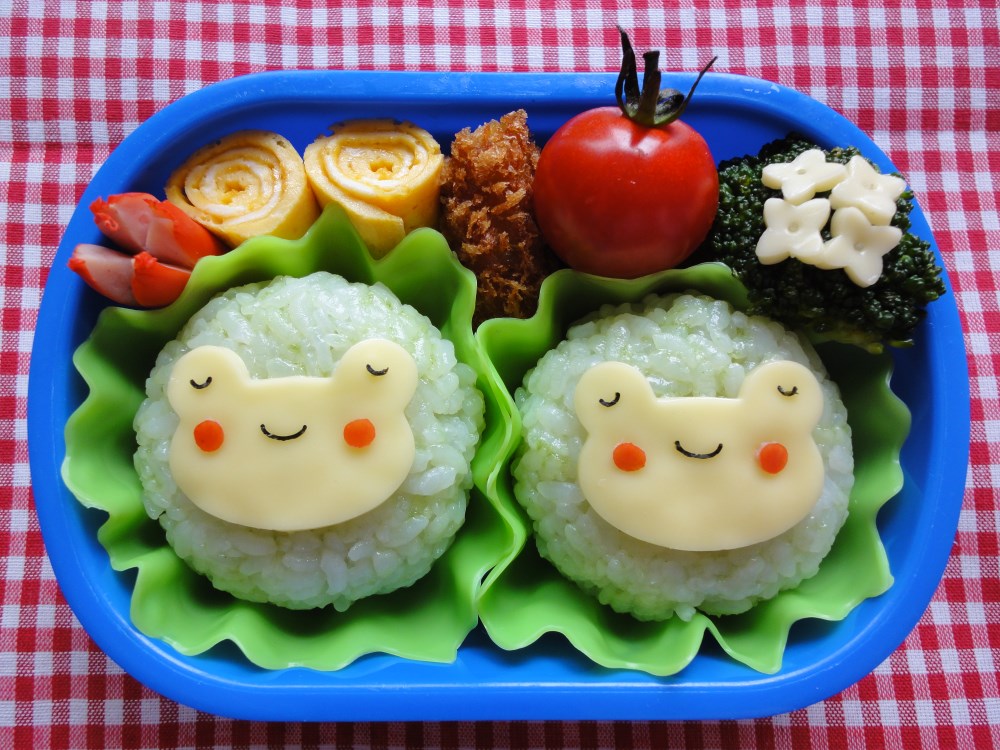 キャラ弁 梅雨カエルのお弁当 子連れハワイ旅行blog