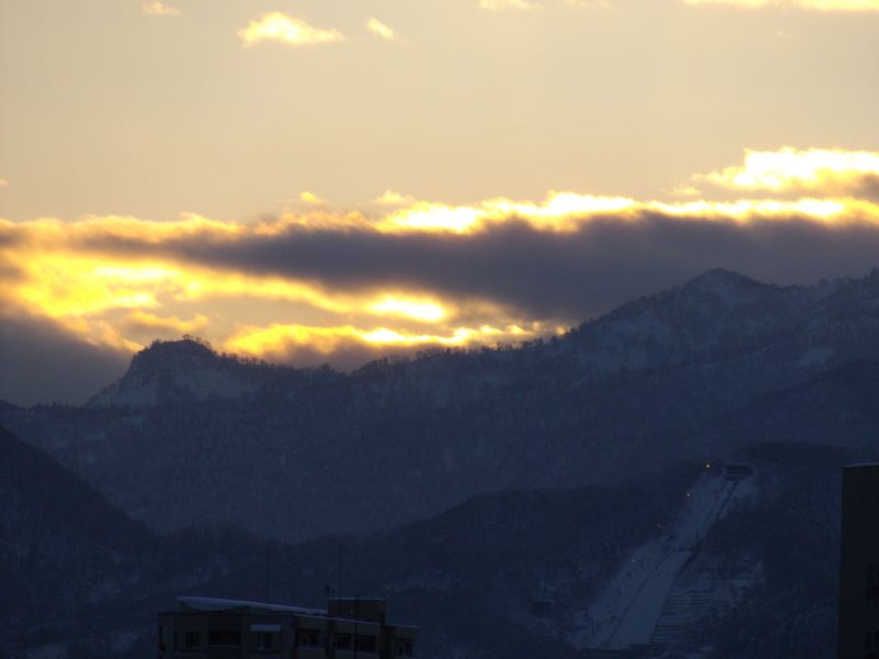 札幌は16日ぶりの真冬日脱出_c0025115_19535354.jpg