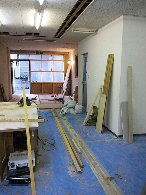 ショップの内装は・・・_c0319217_12494414.jpg