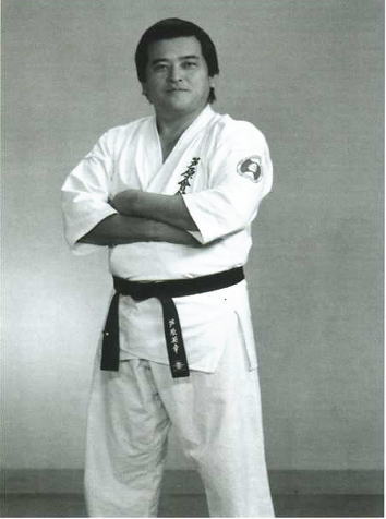 極真会館 芦原道場正伝 笑 実戦カラテ 大阪拳友会 極真会館 芦原道場正伝 笑 実戦カラテ 大阪拳友会