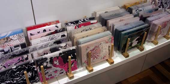 上条衿さんの個展の様子です_f0010033_11285714.jpg