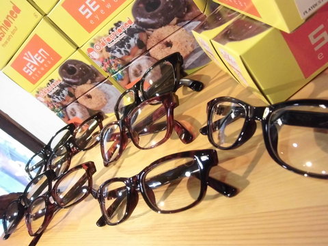 SEVEN EYE WEAR！_e0169535_1829268.jpg