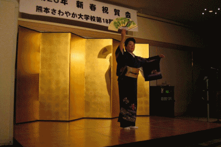 e0145364_18564517.gif