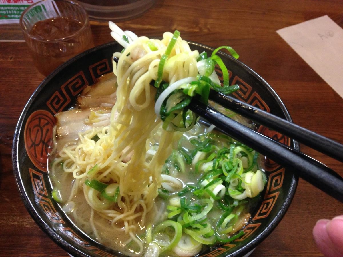 うまいラーメン エース軒　　　　伊丹市_c0118393_11115760.jpg