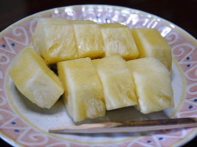 熊本産パイナップル！　熊本でパイナップルを育てて３０年の匠！まだまだこれからも研究します!!_a0254656_18392924.jpg