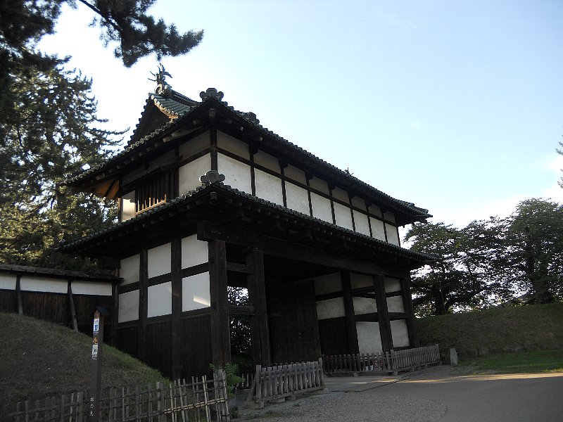 弘前市を観光 レトロな建物を訪ねて