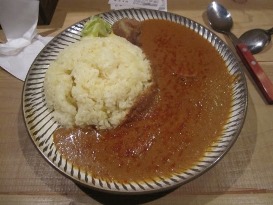 ホテルサンルートに宿泊　チキンカレーサトナカへ_d0047107_6342044.jpg