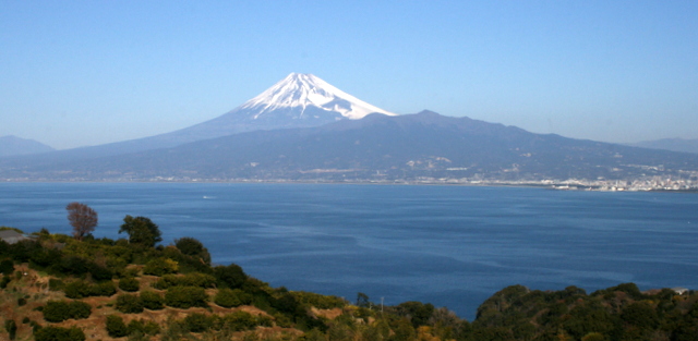 今朝の富士山_b0197433_13381044.jpg