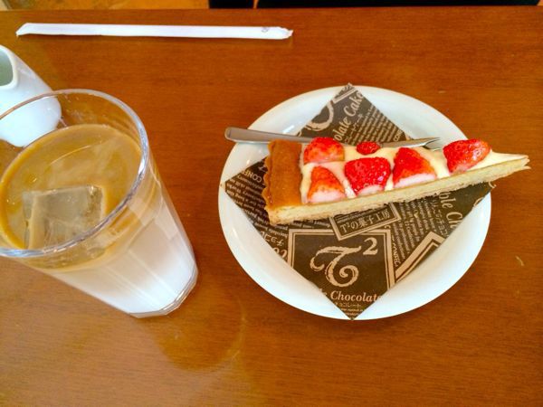 T2の菓子工房 ハーバー店_e0292546_20403537.jpg