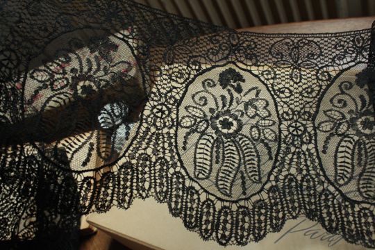 美術館のル・ピュイ レース : アンティークレース入門