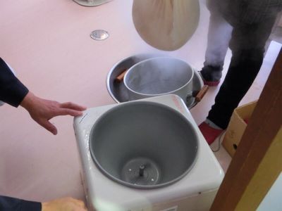 かきもち編み体験の準備_e0061225_15131878.jpg