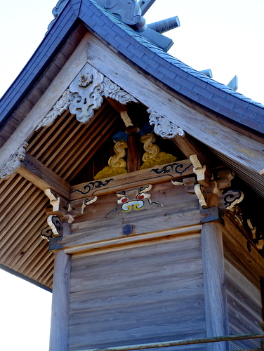 「2014年今年、136年目の遷宮 万九千(まんくせん)神社」_a0000029_12583015.jpg