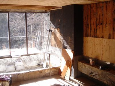ただいま大風呂工事中_e0234016_1052175.jpg