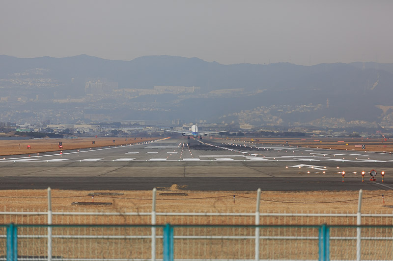 伊丹空港・航空機初撮り〜千里川堤防〜へ　_f0224083_2148074.jpg