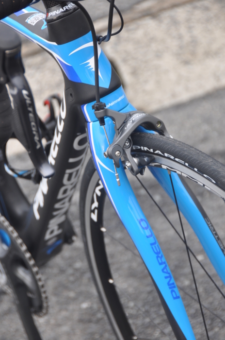 PINARELLO  PARIS  2014M  アルテグラDi2バージョン_b0246207_22214123.jpg