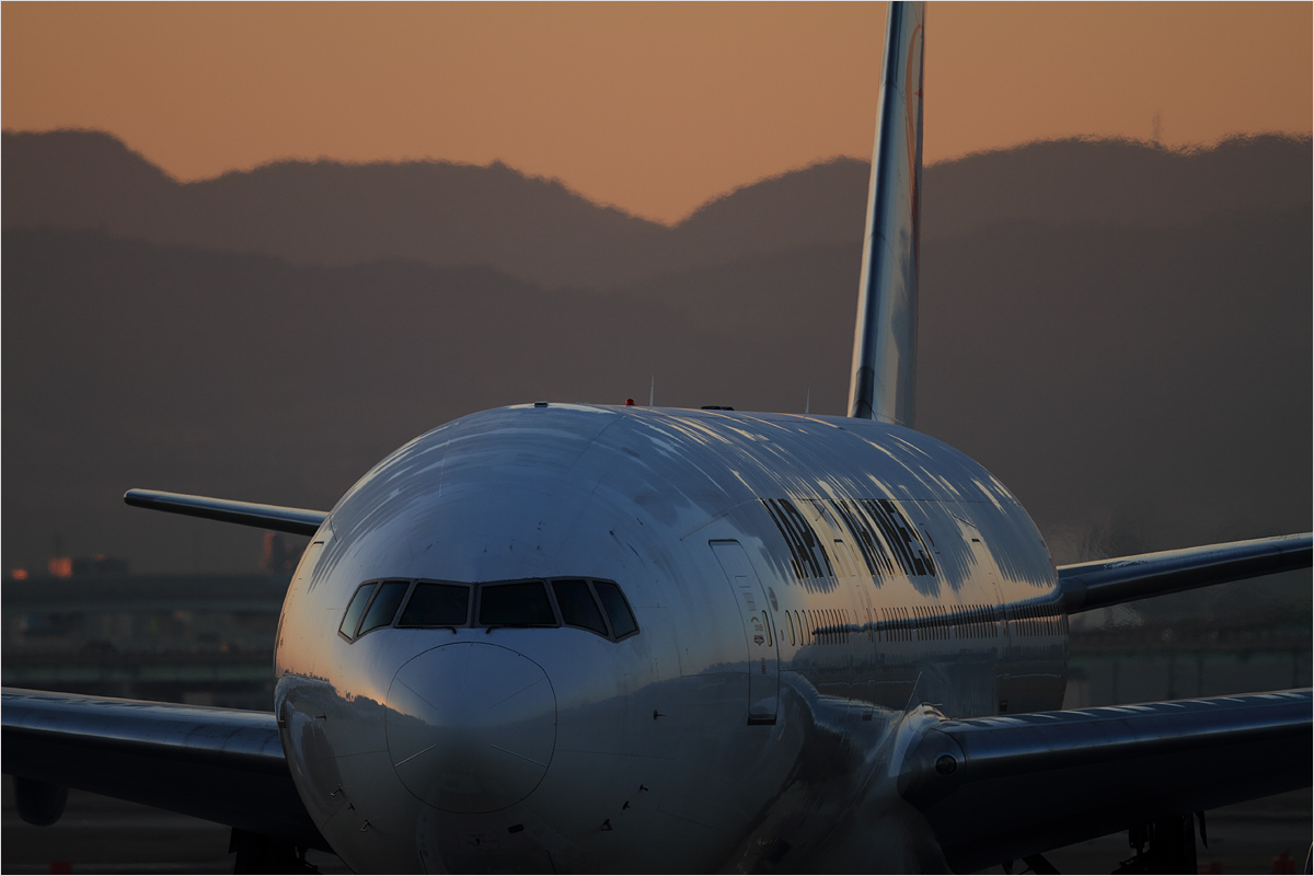 凍てつく肌 - 福岡空港_c0308259_23284313.jpg