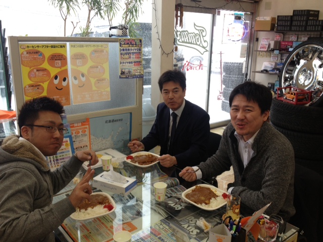1月31日(金)月末に2台ご成約~!!阿部ちゃんニコニコブログ★ランクル ディーゼル ハマー★_b0127002_17514666.jpg
