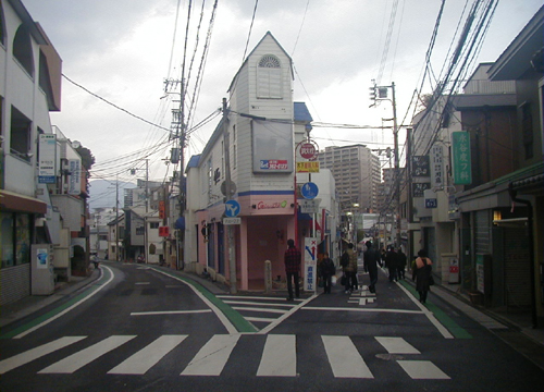 ●道を行く_d0053294_1481234.jpg