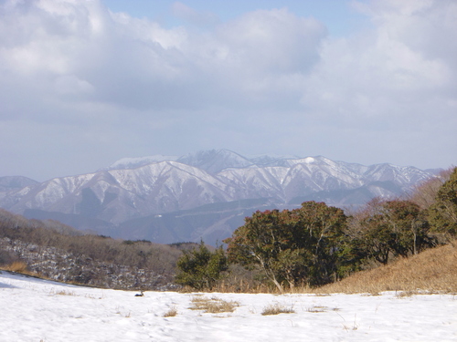 養老山 (859.3M)   に登る　　登頂 編_d0170615_1984490.jpg