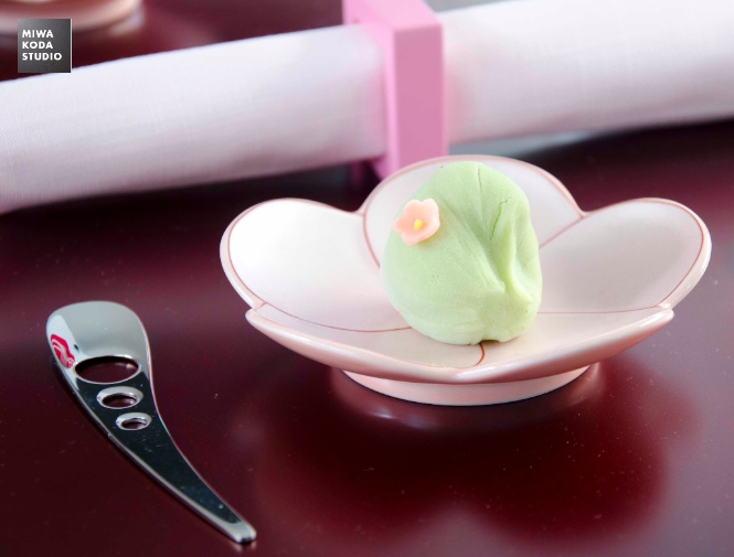 February 4, 2014 立春:春の和菓子 Japanese Sweets for Spring_a0307186_953035.jpg