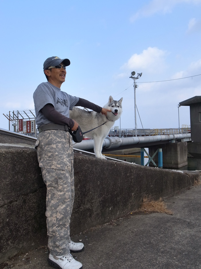 ぽかぽか陽気の宮崎港_c0049299_21355625.jpg