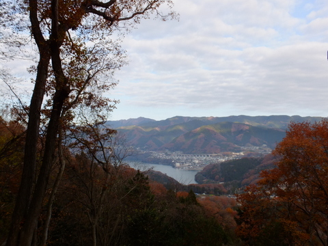 ゆる〜り石老山歩き　〜12月8日(日)〜　その②_b0281732_6543933.jpg