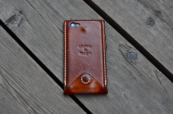 iphone leather cover +_b0172633_2122511.jpg